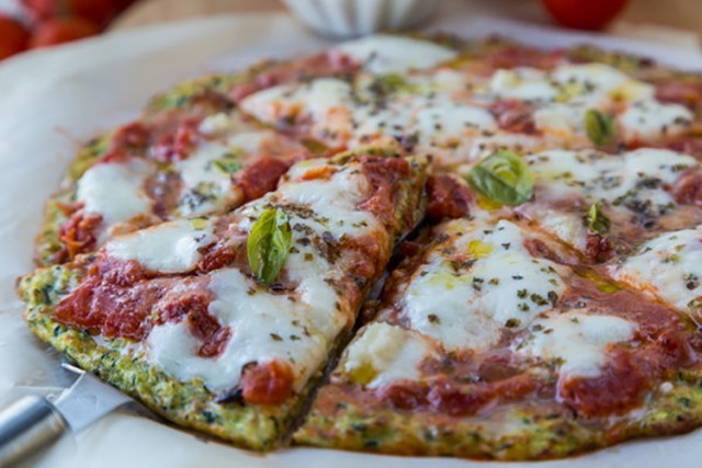 Zucchini-Crusted-Pizza