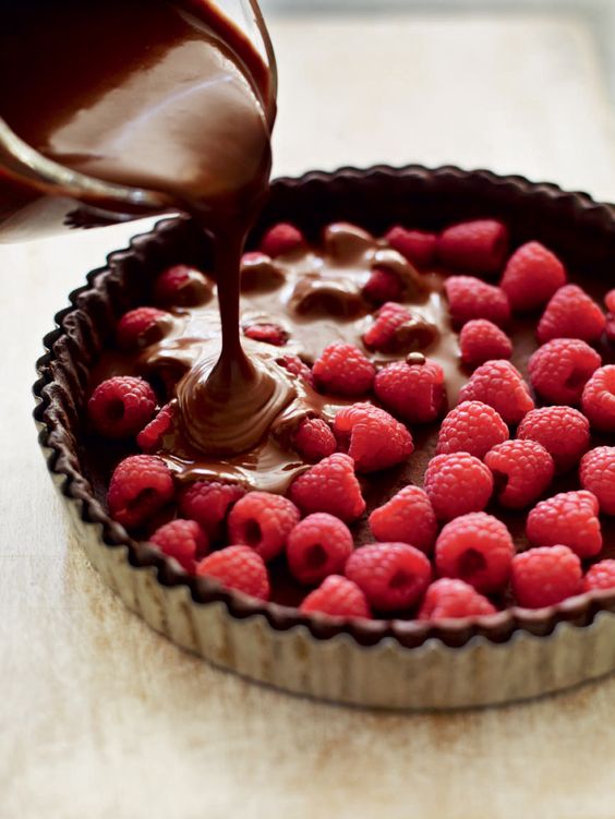 raspberry tart