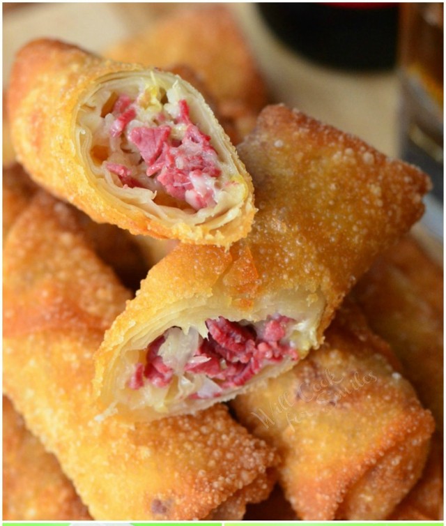 reuben egg rolls