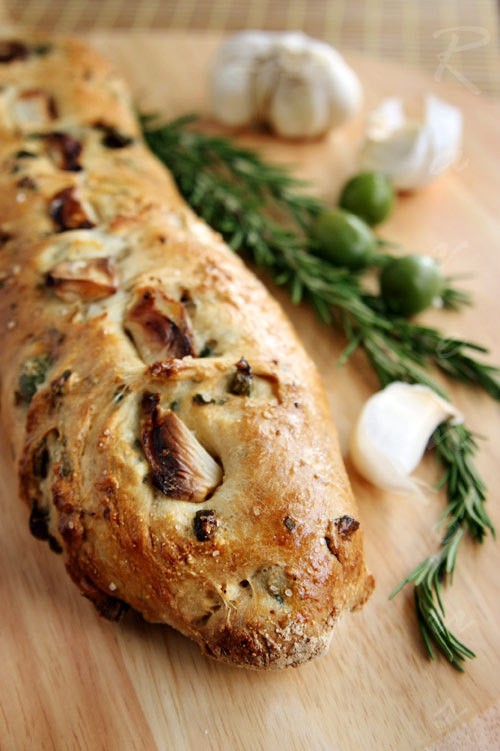 olive bread