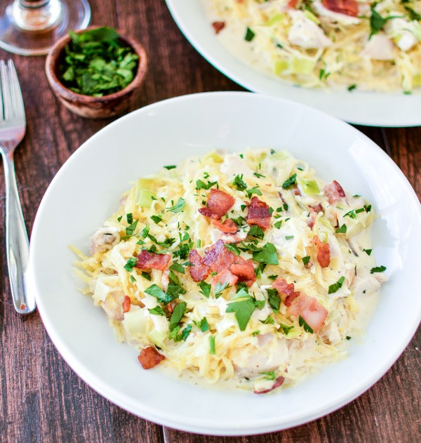 bacon alfredo spaghetti squash