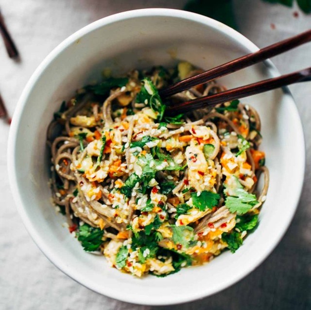 peanut-linguine-pasta-salad-with-chicken